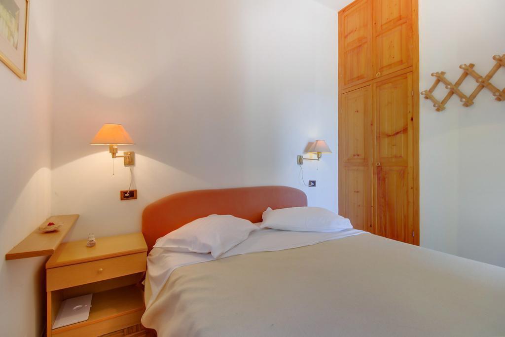 Apartments Villa Julija Mali Lošinj Rum bild